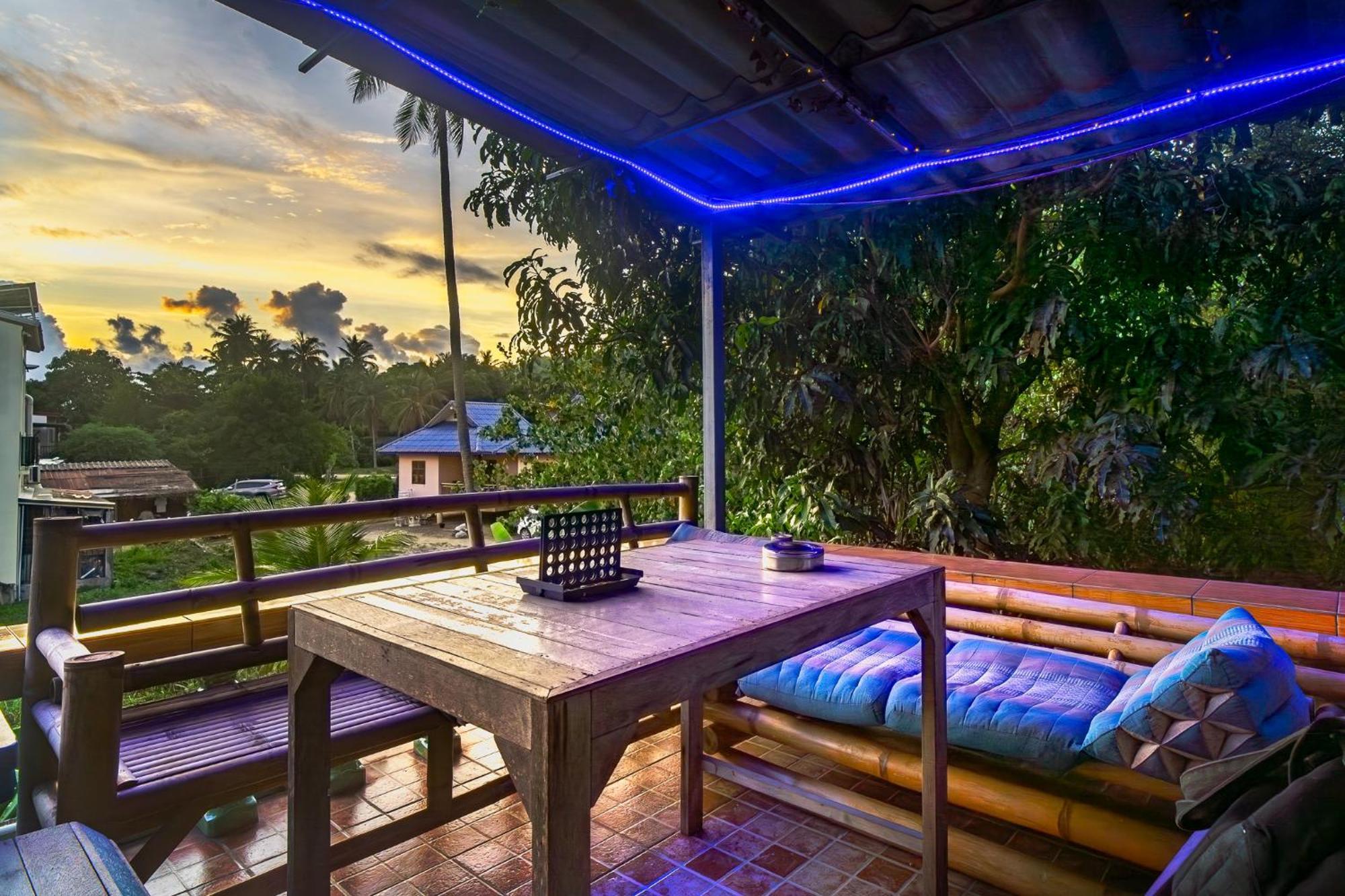 See Sea Backpackers House Баан Тай Екстериор снимка